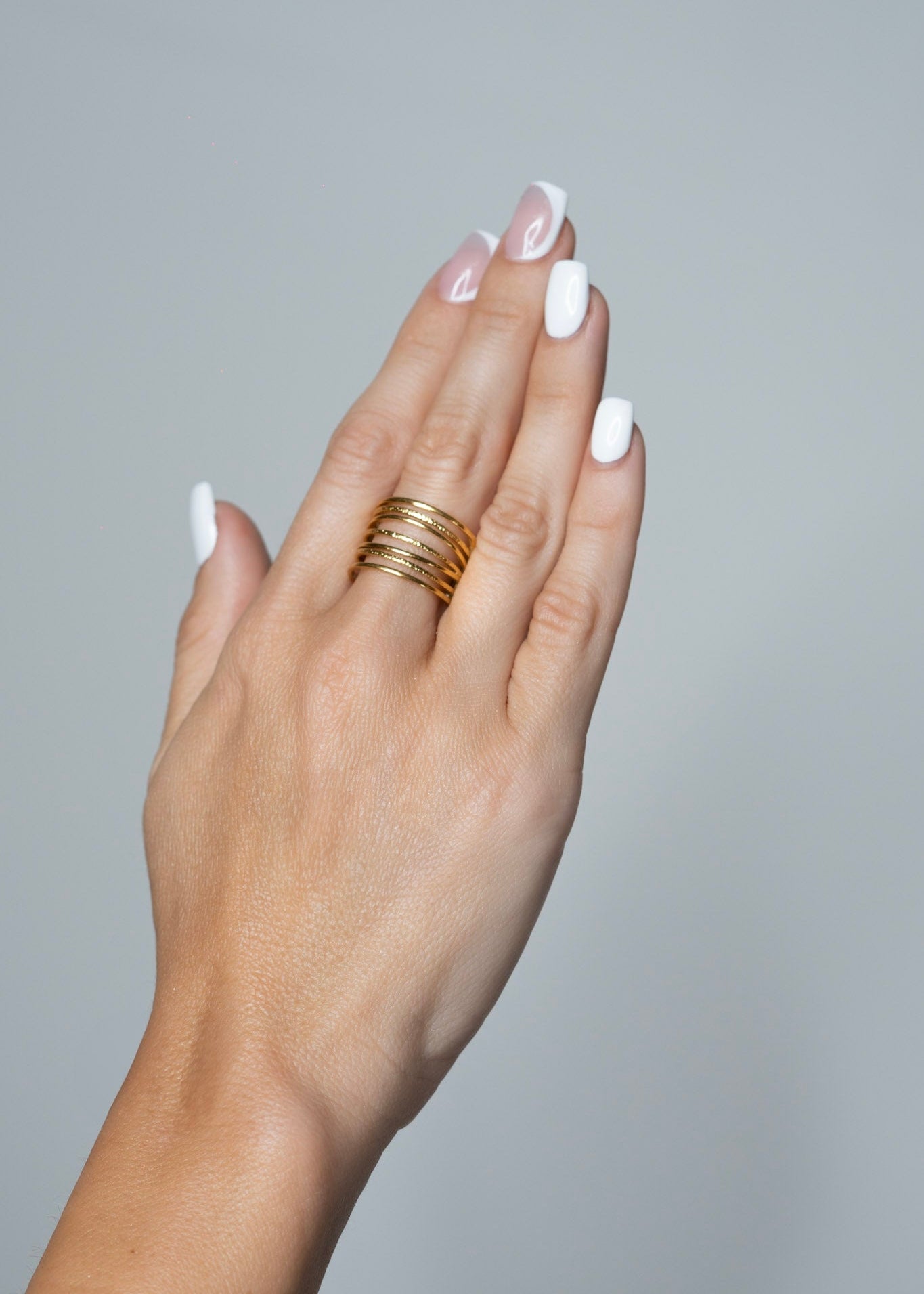 Anillo Agustina